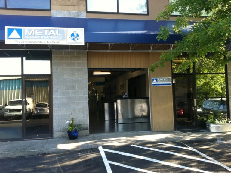 Metal-Supermarkets-Everett-Store-Front